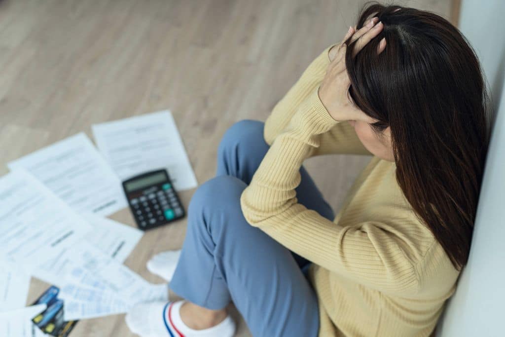 How to Avoid Payday Loans and High-Interest Traps